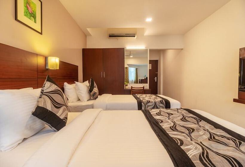 Zip By Spree Hotels Mangala Towers Thrissur