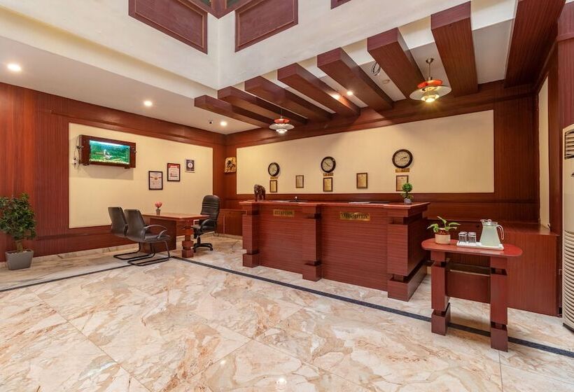 Zip By Spree Hotels Mangala Towers Thrissur