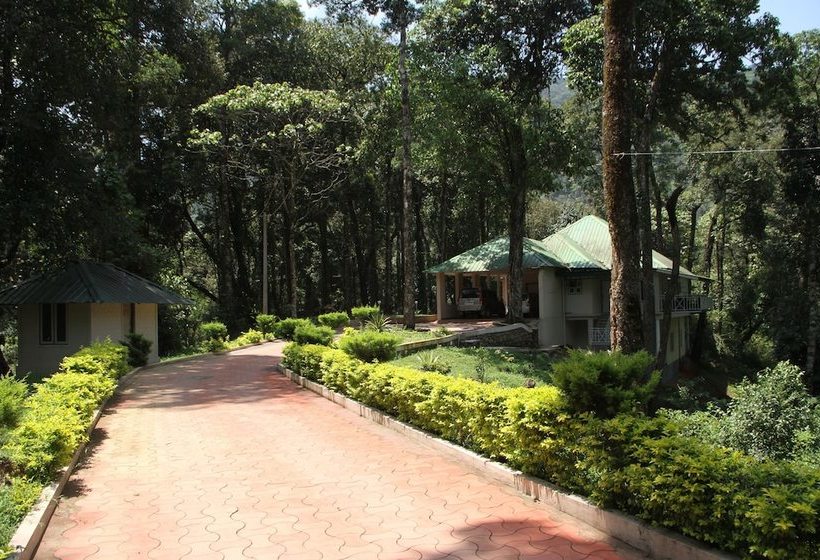 ホテル Deep Woods Resort