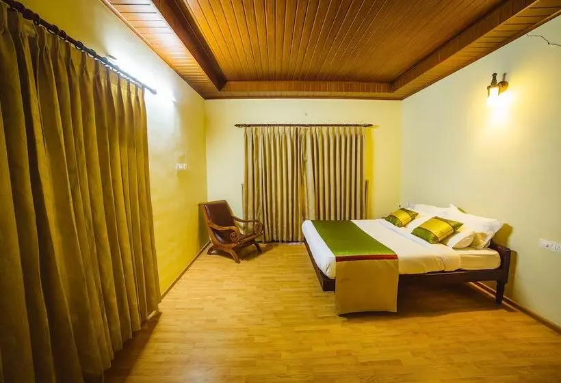 Hotel Deep Woods Resort