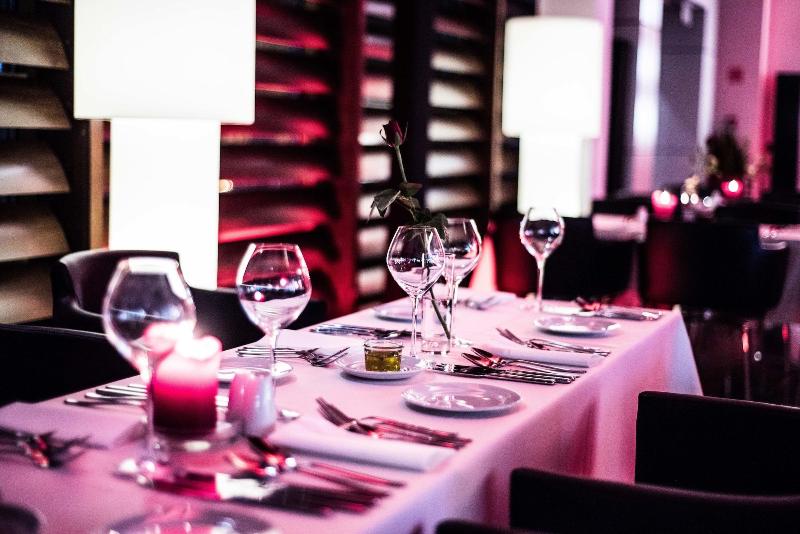 فندق Moderno Poznań