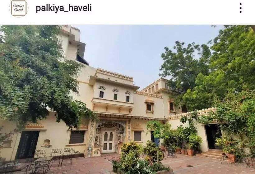 ホテル Palkiya Haveli   Heritage