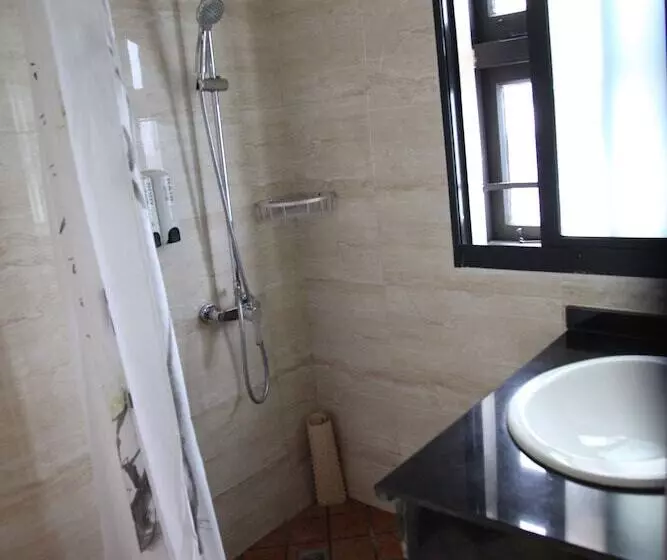 호텔 Shanghai Fish Inn Bund