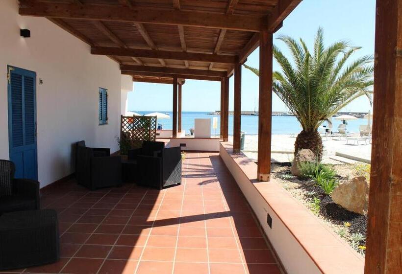 酒店 Vel Marì Rooms On The Beach