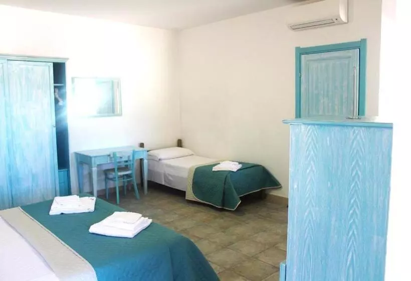 Hotelli Vel Marì   Rooms On The Beach