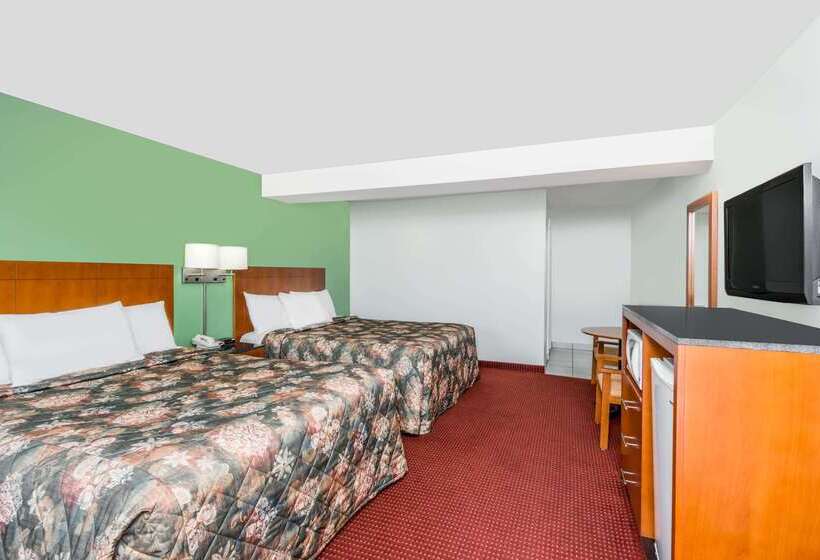 Мотель Knights Inn Arnprior