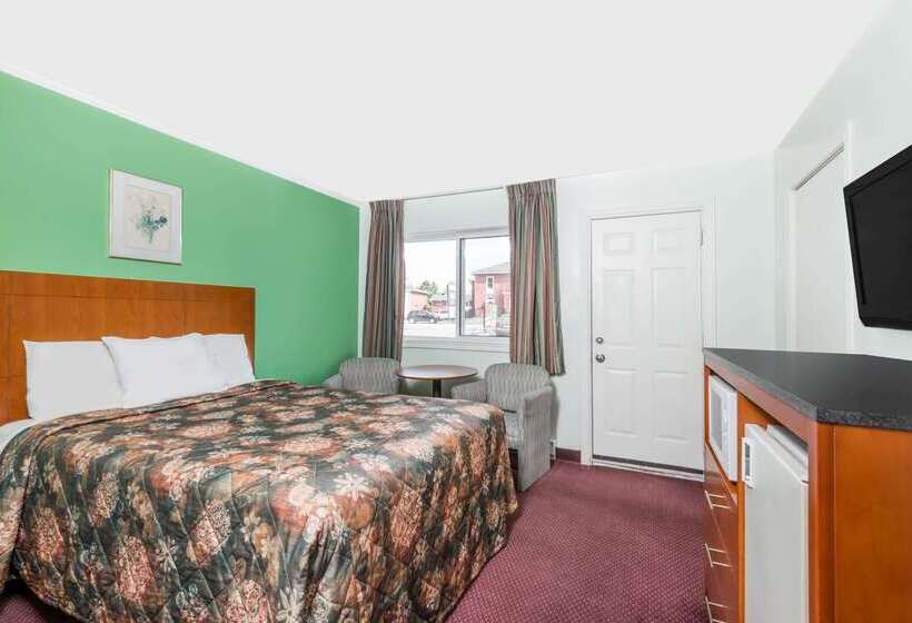 Мотель Knights Inn Arnprior