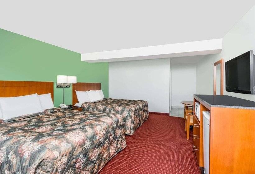 Мотель Knights Inn Arnprior