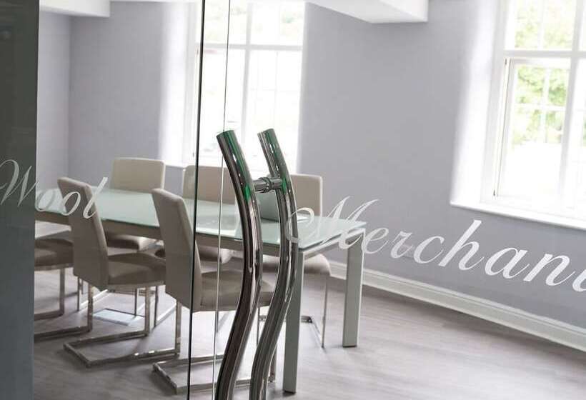 فندق Wool Merchant