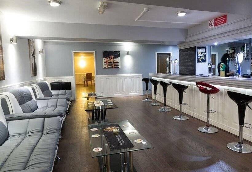 فندق Wool Merchant