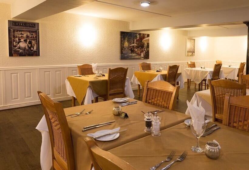 فندق Wool Merchant