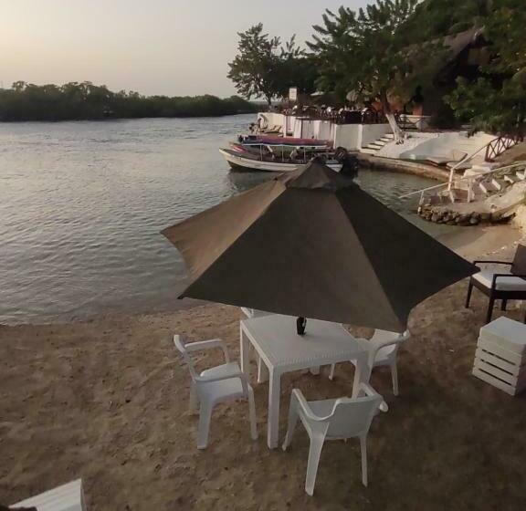 تختخواب و صبحانه Paraiso Real