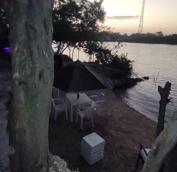 تختخواب و صبحانه Paraiso Real