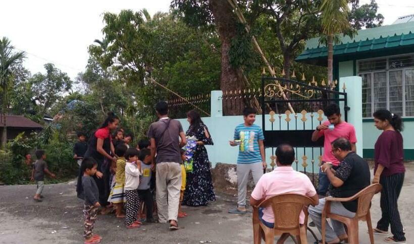 مبيت وإفطار Pt Khongknaw Guest House