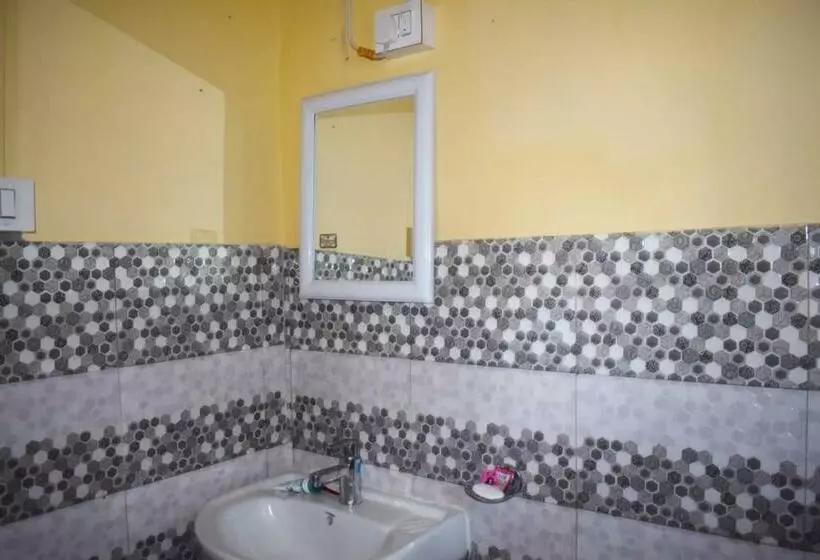 Aamiaismajoitus (B&B) Pt Khongknaw Guest House