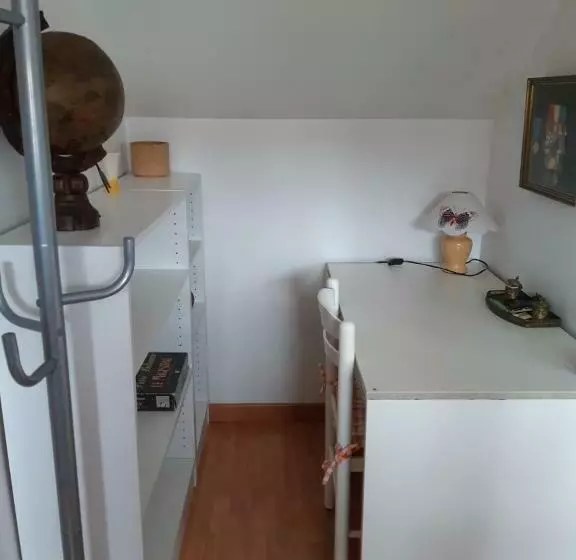 Aamiaismajoitus (B&B) Ravissante Suite.chambre D Hôte