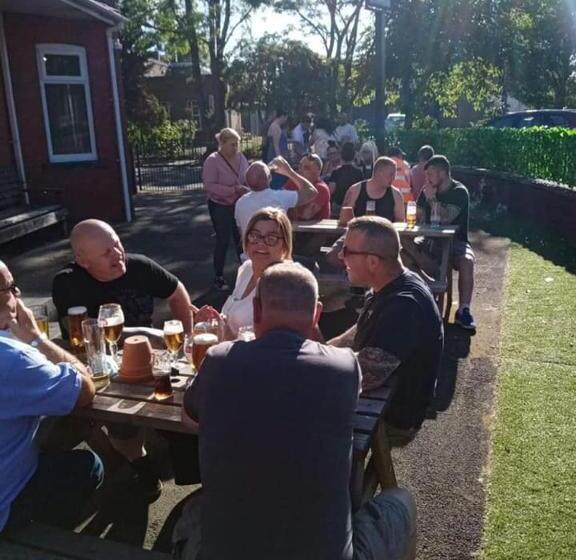 酒店 The Grosvenor Free House