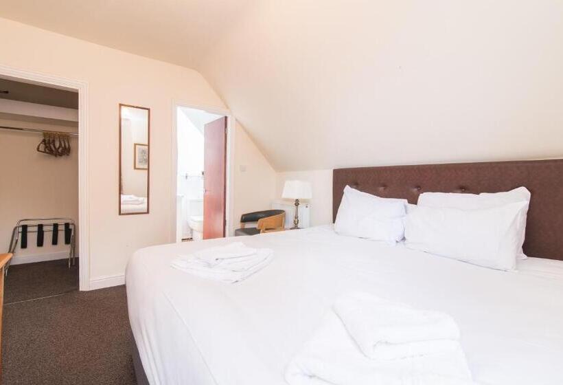 هتل The Linden Leaf Rooms