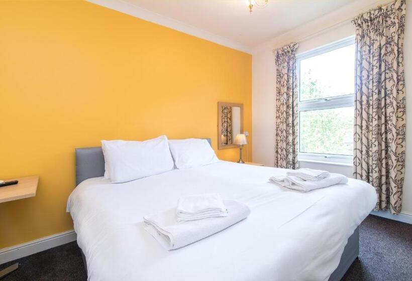 هتل The Linden Leaf Rooms