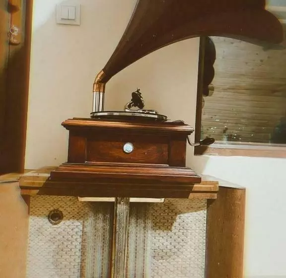 Aamiaismajoitus (B&B) Tevra Hotel, Top Of The Mountain, Camping, Nature, Ijevan, Dilijan