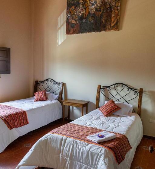 هتل Casona Museo Catalina Huanca