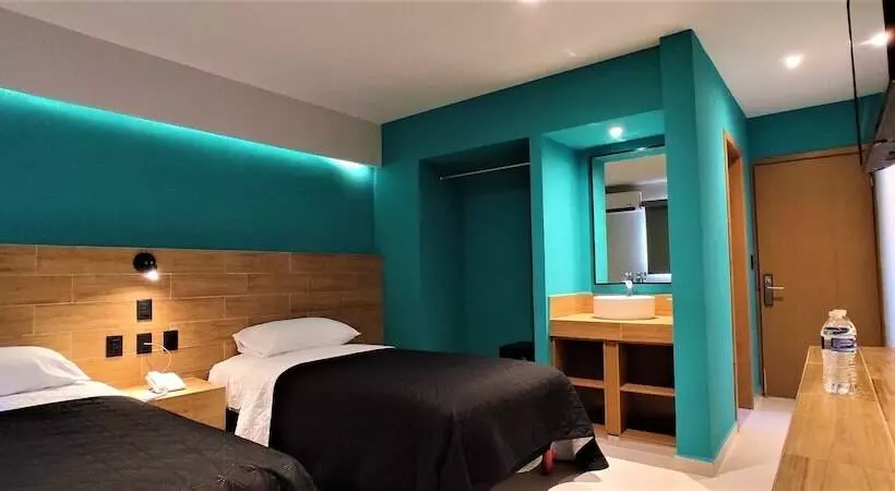 هتل Kavia Mazatlan