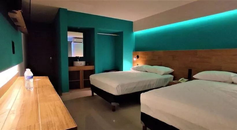 هتل Kavia Mazatlan