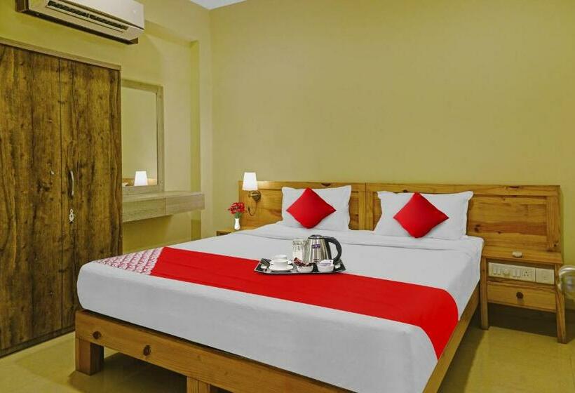 Hotelli Oyo 87455 Soleil