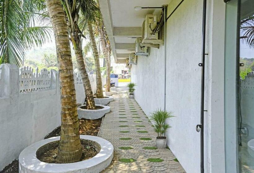 Hotelli Oyo 87455 Soleil