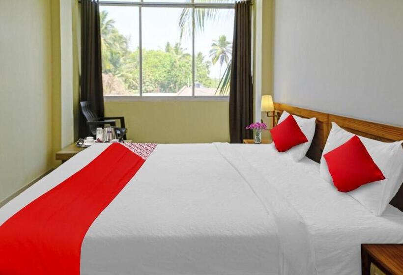 Hotelli Oyo 87455 Soleil