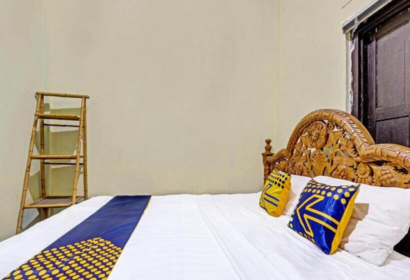 فندق Spot On 91054 Desa Wisata Budaya Kebondalem Kidul