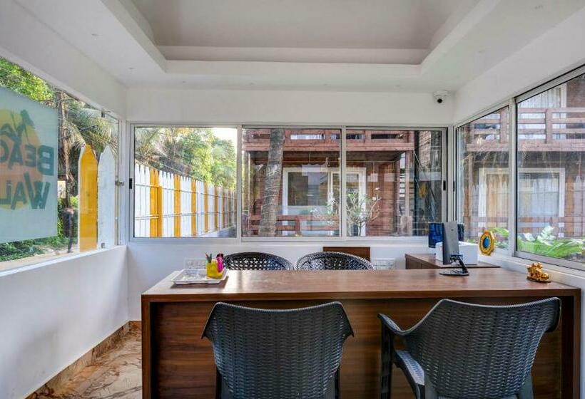 Hotell Beach Walk Resort