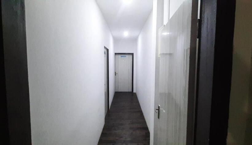 پانسیون The Palm Suites , Incredible North East Tourism , Couples & Family