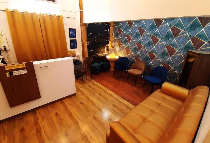 پانسیون The Palm Suites , Incredible North East Tourism , Couples & Family