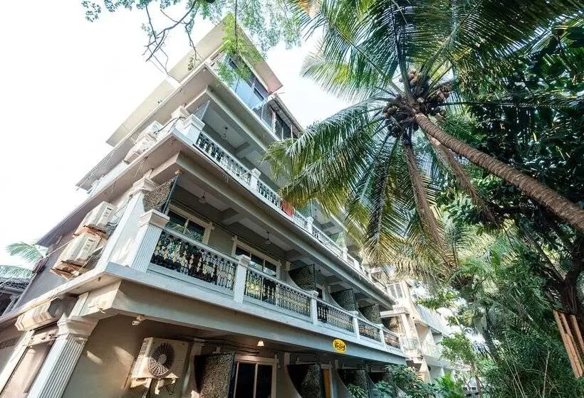 Itsy Hotels Adams Beach Resort, 350 Mtrs From Baga Beach