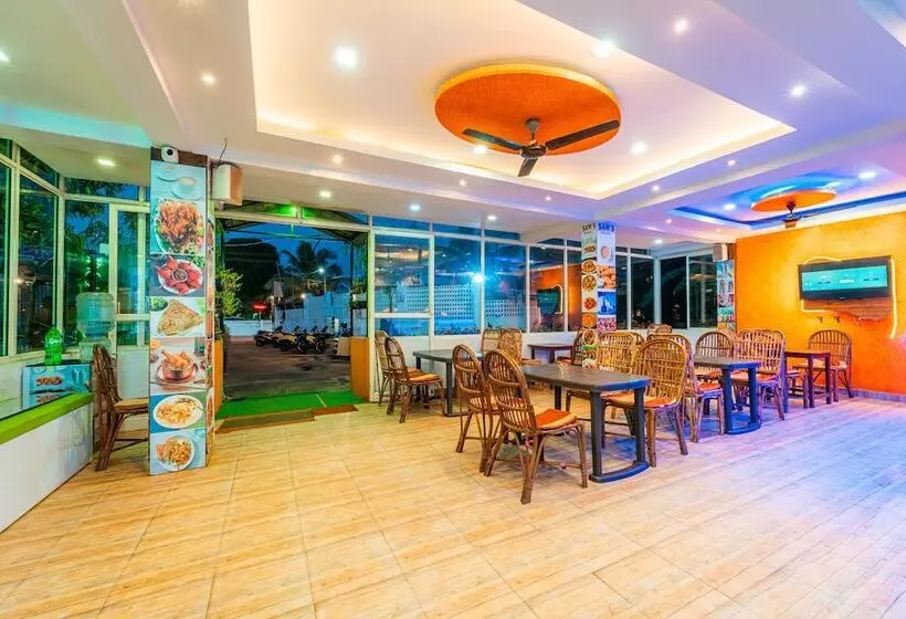 Itsy Hotels Adams Beach Resort, 350 Mtrs From Baga Beach