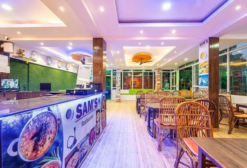 Itsy Hotels Adams Beach Resort, 350 Mtrs From Baga Beach