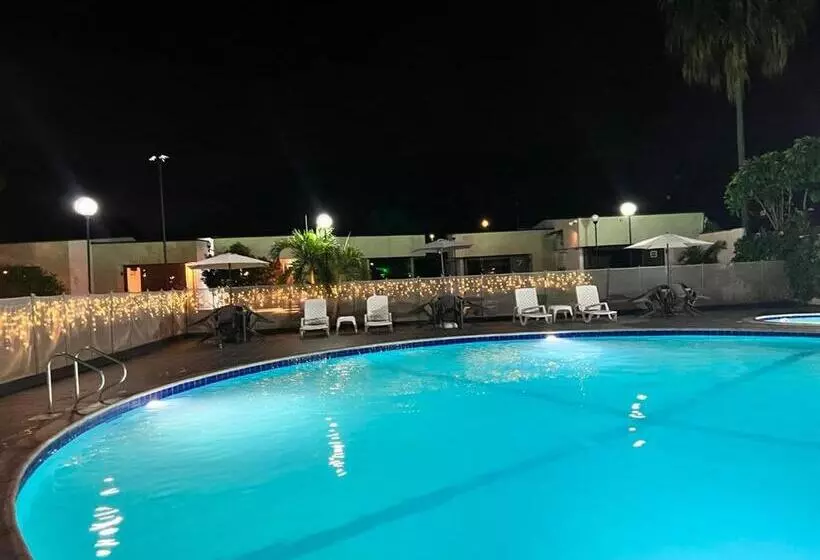 Aamiaismajoitus (B&B) Tacaloa Inn Experience