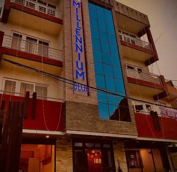 هتل Millennium Blue