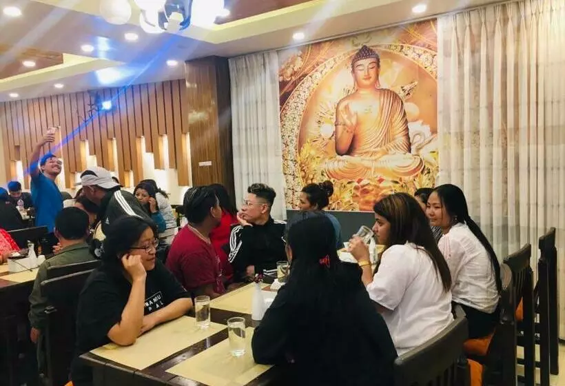 هتل Millennium Blue