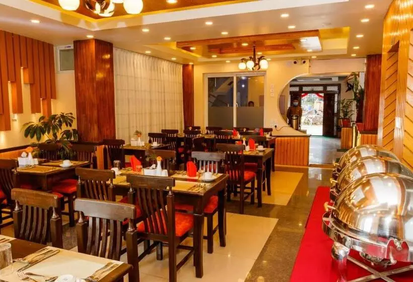 هتل Millennium Blue