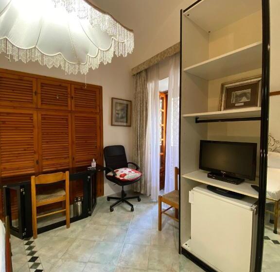 פנסיון Camera Buono