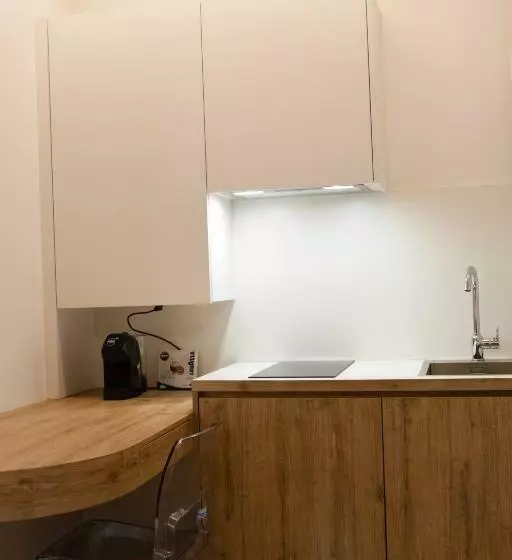 Vespasiani Suites & Apartments