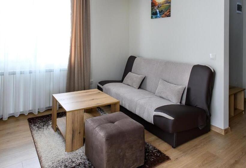 Hotell семеен хотел при вергил