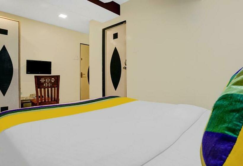 Hotel Amber Corp Inn, Near Nesco Exhibition Center