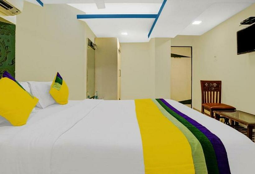 Hotel Amber Corp Inn, Near Nesco Exhibition Center