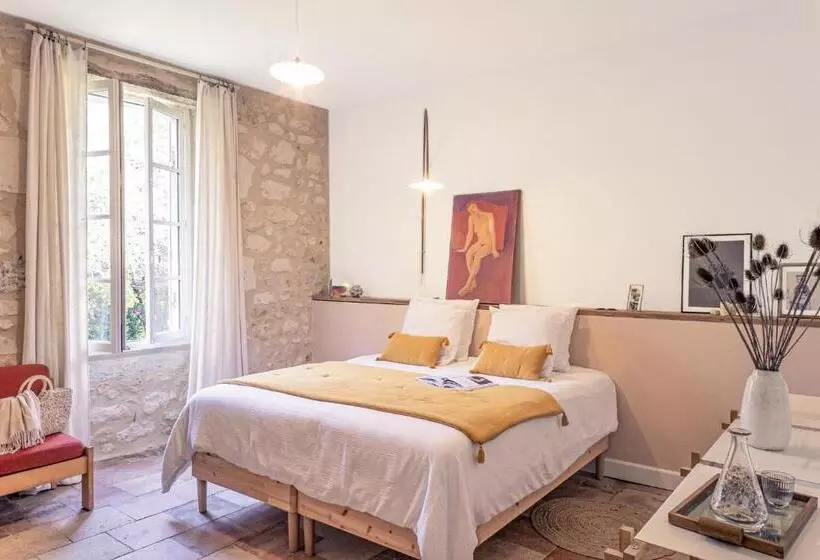 Aamiaismajoitus (B&B) La Nuit & Le Jour