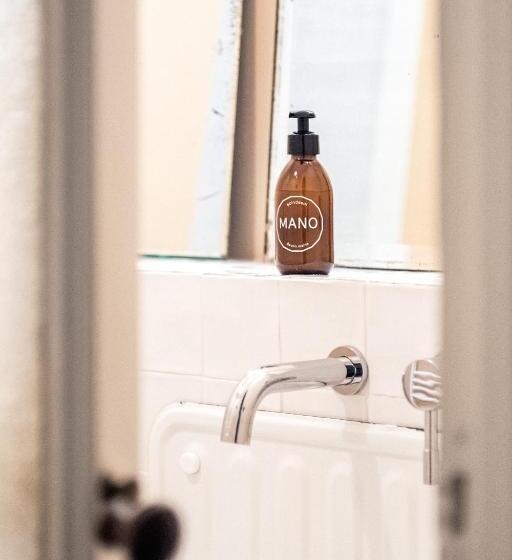 Bed and Breakfast La Nuit & Le Jour