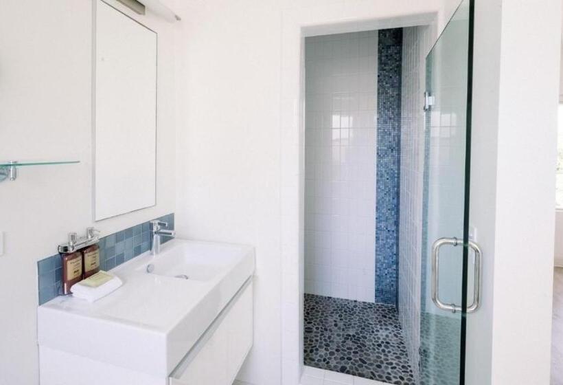 فندق Scp Seven4one