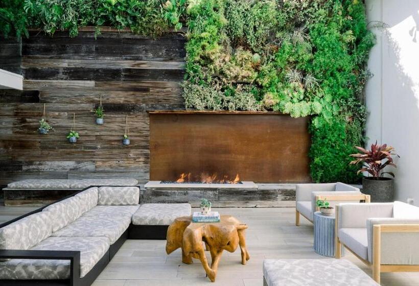 فندق Scp Seven4one